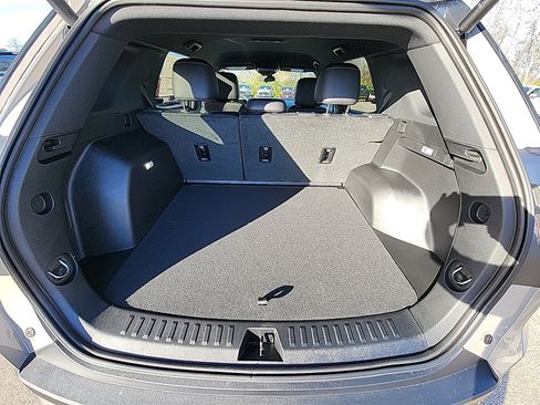 New 2026 GMC Terrain Elevation w/ Elevation Premium Package image 32