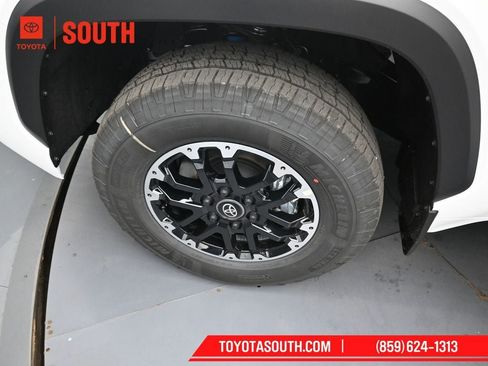 New 2026 Toyota Tundra SR5 w/ TRD Off-Road Premium Package image 34