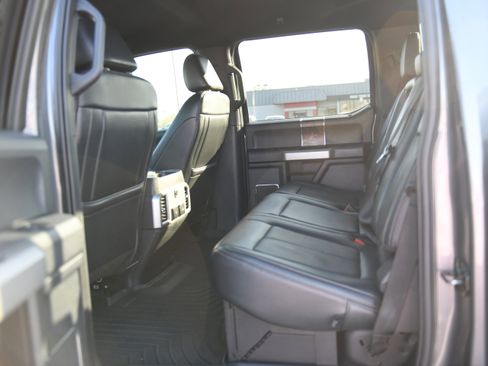 Used 2022 Ford F250 Lariat w/ Lariat Ultimate Package image 12