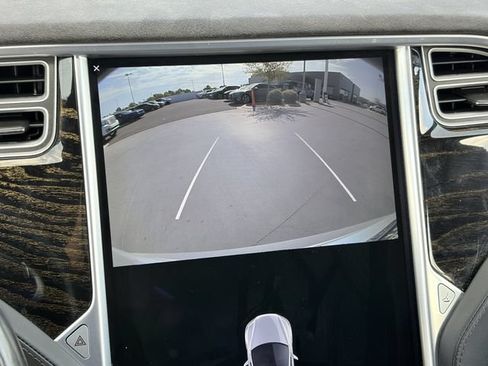 Used 2017 Tesla Model S 75 RWD image 15