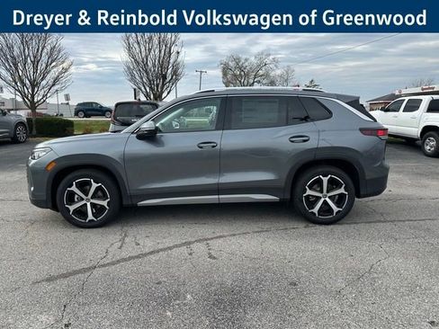 New 2026 Volkswagen Tiguan SE image 4