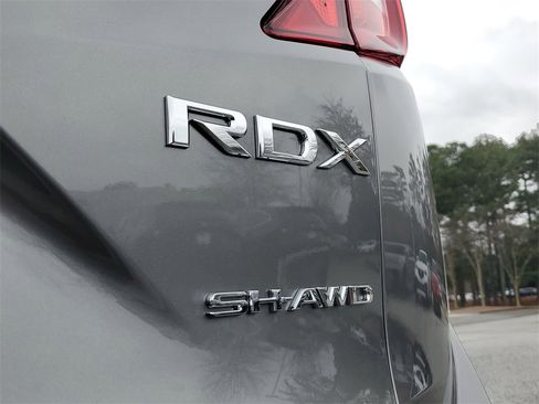 New 2026 Acura RDX SH-AWD image 8