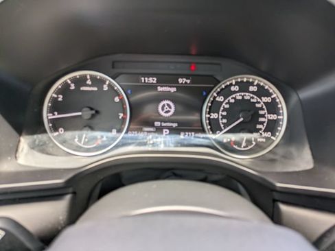 Used 2024 Mitsubishi Outlander SE AWD/4WD image 25