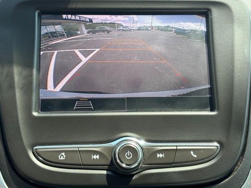 Used 2023 Chevrolet Equinox LS w/ LS Convenience Package image 24