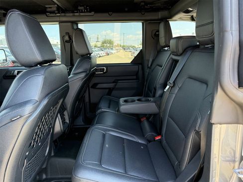 New 2025 Ford Bronco Big Bend w/ Black Diamond Package image 47