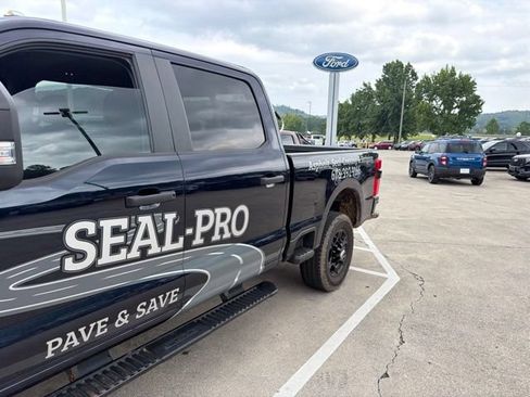 Used 2024 Ford F250 XL w/ STX Appearance Package AWD/4WD image 5