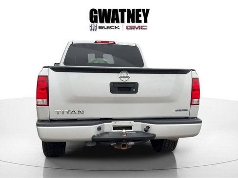 Used 2013 Nissan Titan S image 6