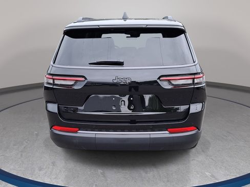 New 2026 Jeep Grand Cherokee L 4WD image 6