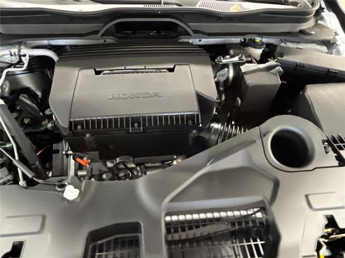 New 2025 Honda Pilot TrailSport image 12