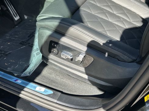 New 2026 BMW X5 xDrive50e w/ M Sport Package image 17