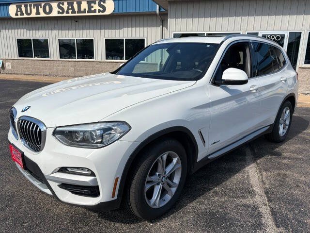 Used 2018 BMW X3 xDrive30i AWD/4WD image 2
