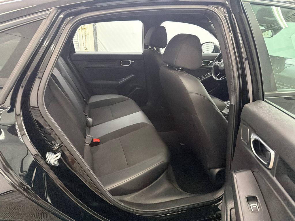 Used 2025 Honda Civic Sport image 15