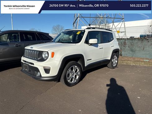 Used 2019 Jeep Renegade Latitude w/ Cold Weather Group image 1