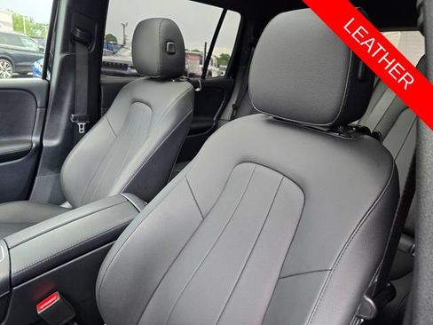 Used 2023 Mercedes-Benz GLB 250 4MATIC image 6