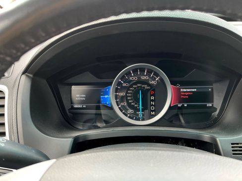 Used 2015 Ford Explorer XLT w/ Equipment Group 202A image 12