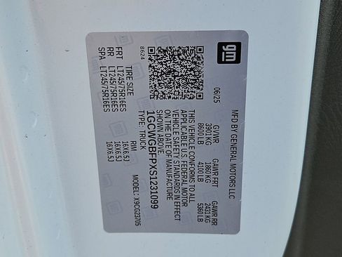 New 2025 Chevrolet Express 2500 Extended w/ Driver Convenience Package image 30