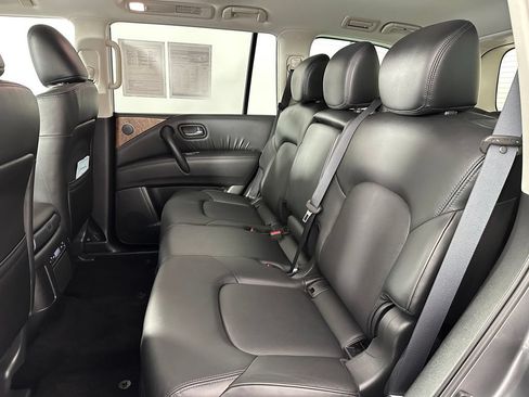 Used 2023 Nissan Armada SL w/ Cargo Package AWD/4WD image 18