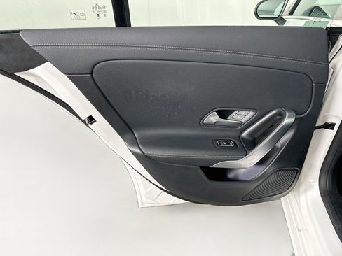 Used 2025 Mercedes-Benz CLA 250 4MATIC image 26