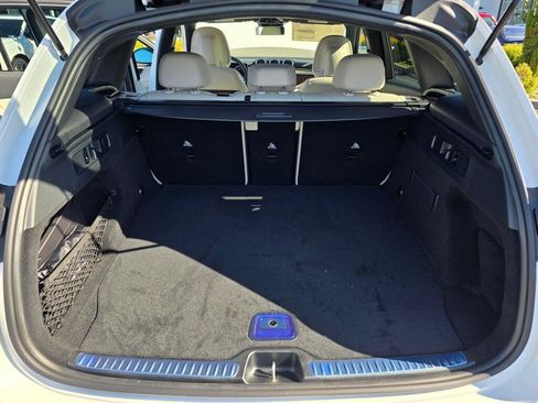 New 2026 Mercedes-Benz GLC 300 4MATIC image 11