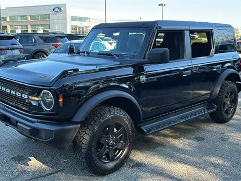 New 2025 Ford Bronco Big Bend image 2