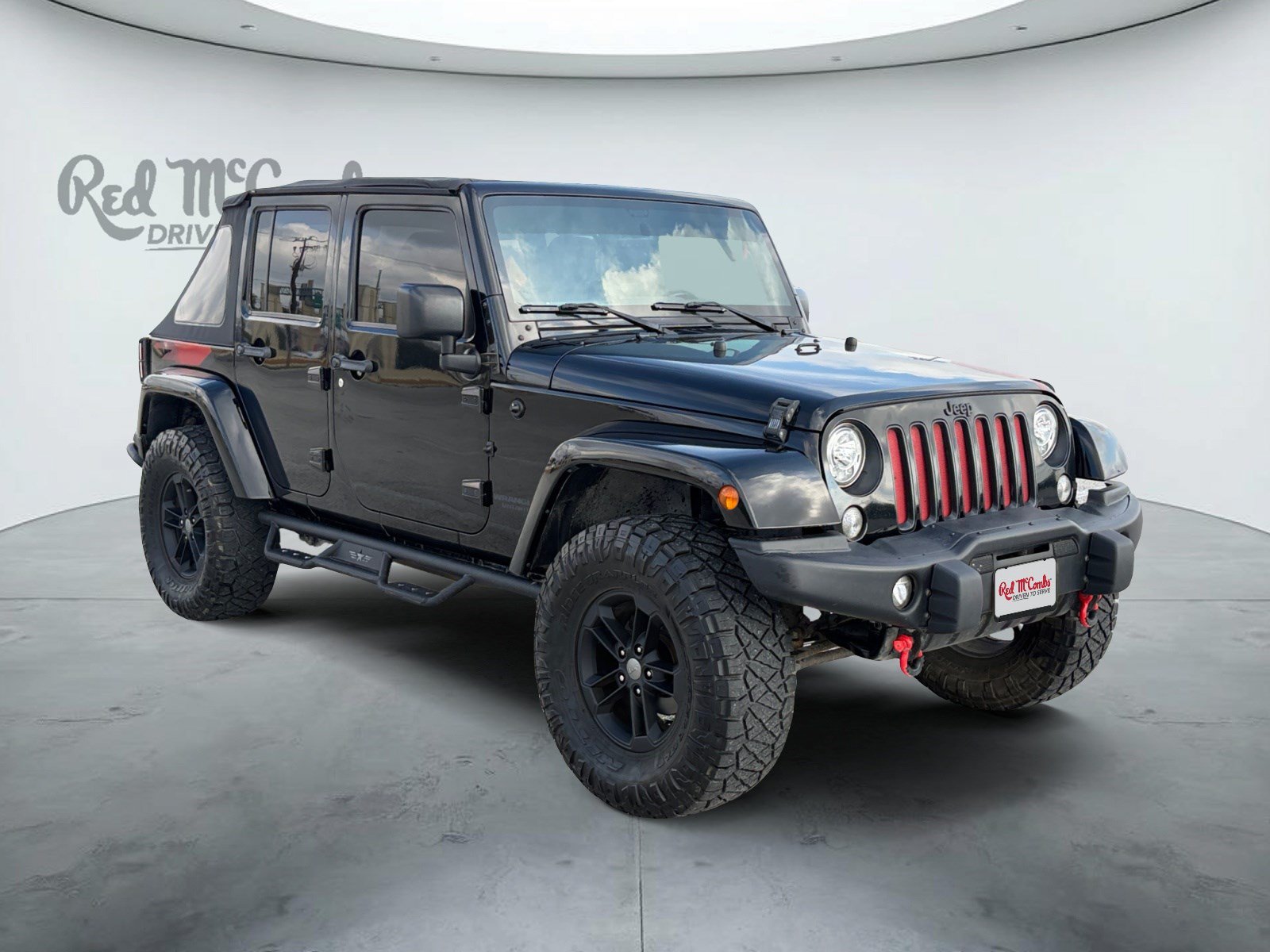 Used 2017 Jeep Wrangler Unlimited Sahara AWD/4WD image 3