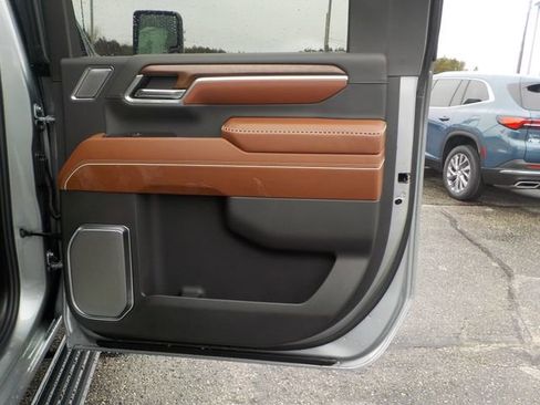 New 2026 GMC Sierra 2500 Denali Ultimate AWD/4WD image 31