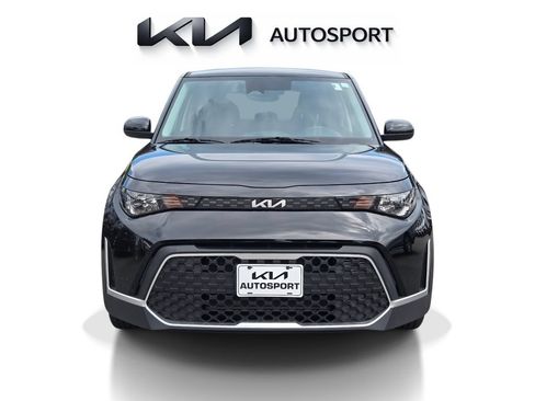 Certified 2024 Kia Soul S FWD image 2