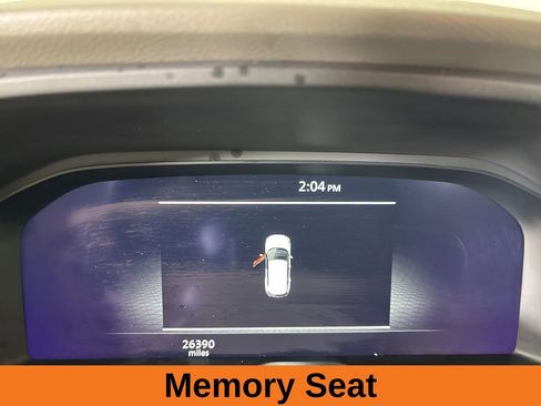 Used 2025 Nissan Rogue SL w/ Tech Package image 14