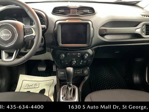Used 2023 Jeep Renegade Latitude image 13