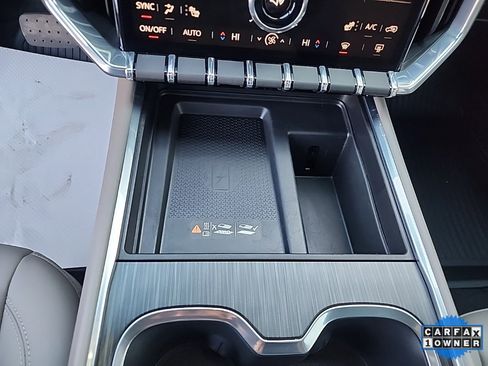 Used 2024 GMC Acadia Elevation w/ Luxury Package image 22