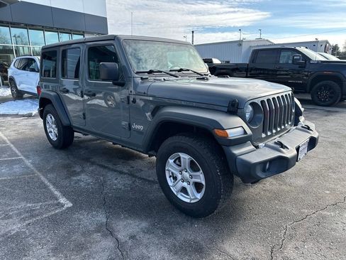 Used 2018 Jeep Wrangler Unlimited Sport S image 7