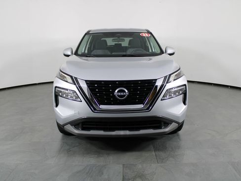 Certified 2023 Nissan Rogue SV image 14