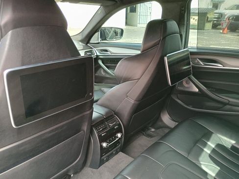 Used 2018 BMW M5 image 12