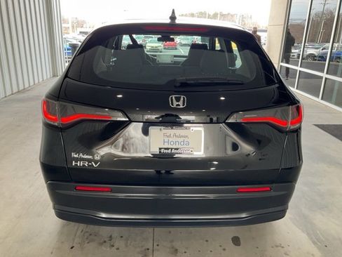 Certified 2025 Honda HR-V LX image 21