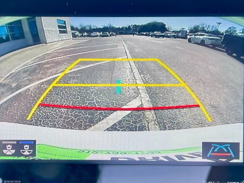 Used 2022 Toyota Camry XSE image 7