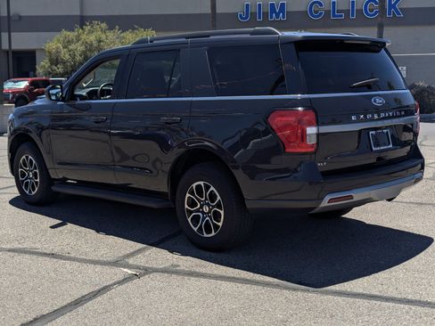 Certified 2024 Ford Expedition XLT RWD image 4