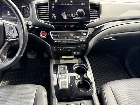 Used 2022 Honda Pilot Elite image 14