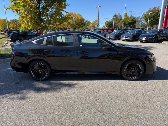 New 2027 Nissan Sentra SR w/ SR All Weather Package FWD image 3