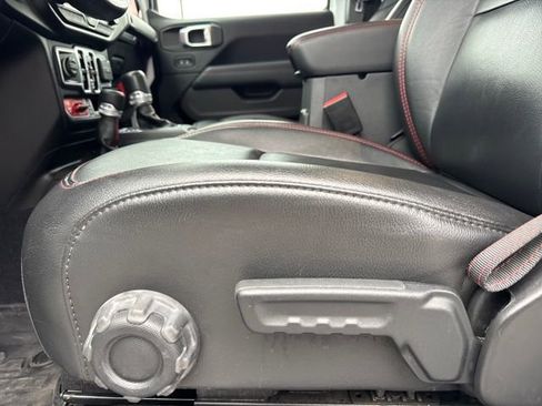 Used 2022 Jeep Gladiator Rubicon w/ LED Lighting Group image 12