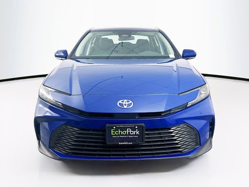 Used 2025 Toyota Camry LE FWD image 2