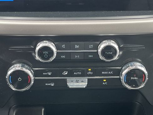 Used 2024 Ford F150 XLT w/ Mobile Office Package image 6