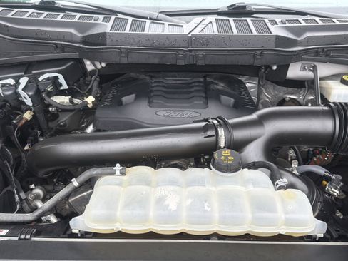 Used 2022 Ford F150 Lariat AWD/4WD image 26
