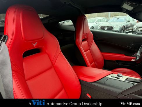 Used 2016 Chevrolet Corvette Stingray Coupe w/ 2LT Preferred Equipment Group image 28