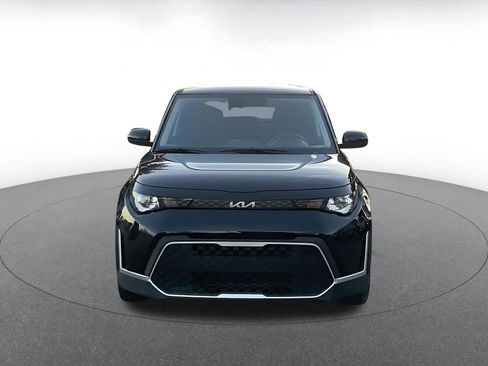 Used 2025 Kia Soul LX w/ LX Technology Package image 4