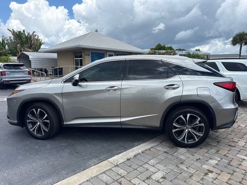 Used 2018 Lexus RX 350 FWD w/ Premium Package image 8
