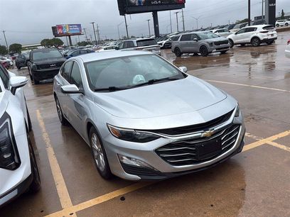 Used 2020 Chevrolet Malibu LT