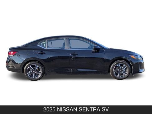 Used 2025 Nissan Sentra SV FWD image 6