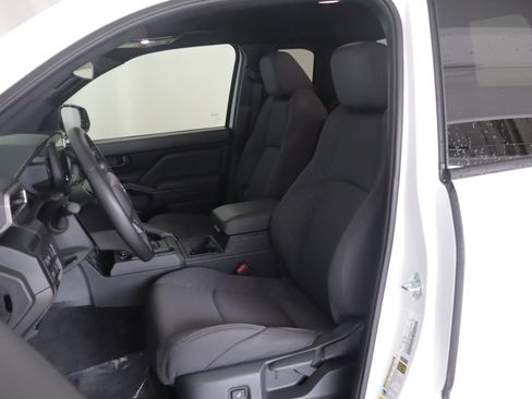 Used 2025 Toyota Tacoma SR w/ SR Upgrade Package RWD image 6