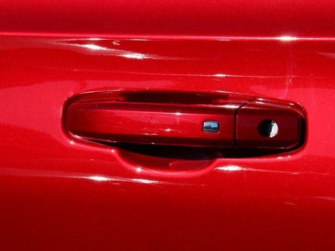 Used 2024 Chevrolet Tahoe RST w/ Luxury Package image 9