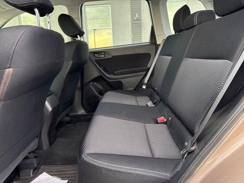 Used 2014 Subaru Forester 2.5i image 26